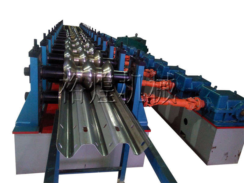 三波護欄板 三波護欄板